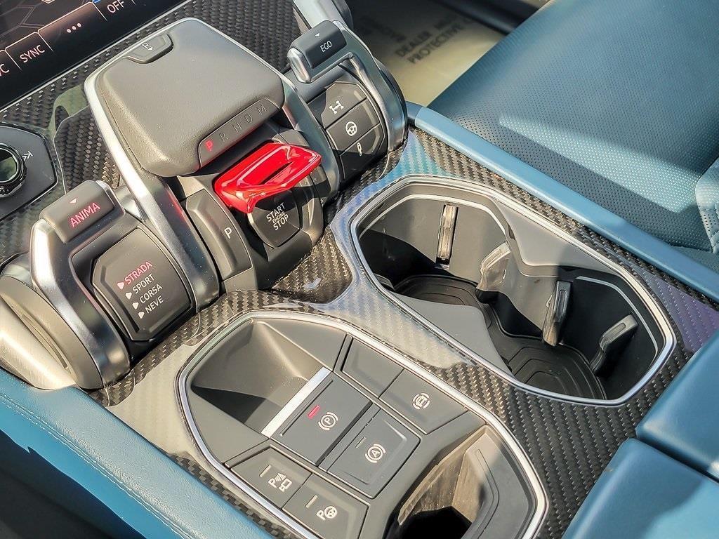 used 2021 Lamborghini Urus car, priced at $188,499