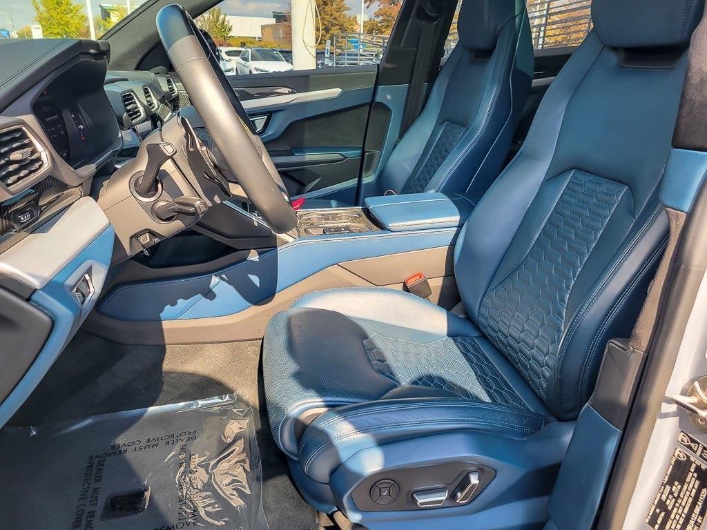 used 2021 Lamborghini Urus car, priced at $188,499