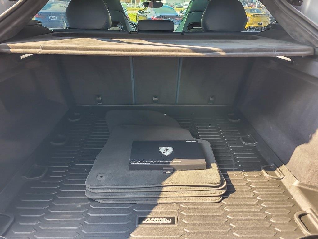 used 2021 Lamborghini Urus car, priced at $188,499