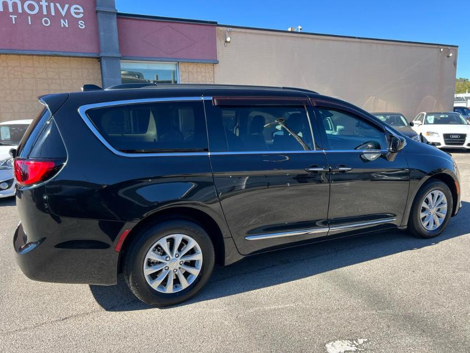 used 2017 Chrysler Pacifica car, priced at $13,995