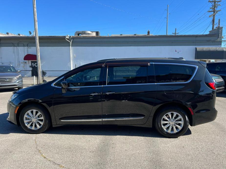 used 2017 Chrysler Pacifica car, priced at $13,995