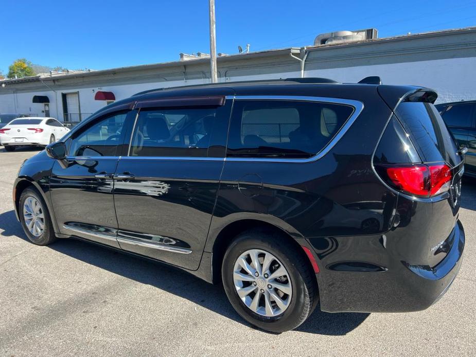 used 2017 Chrysler Pacifica car, priced at $13,995