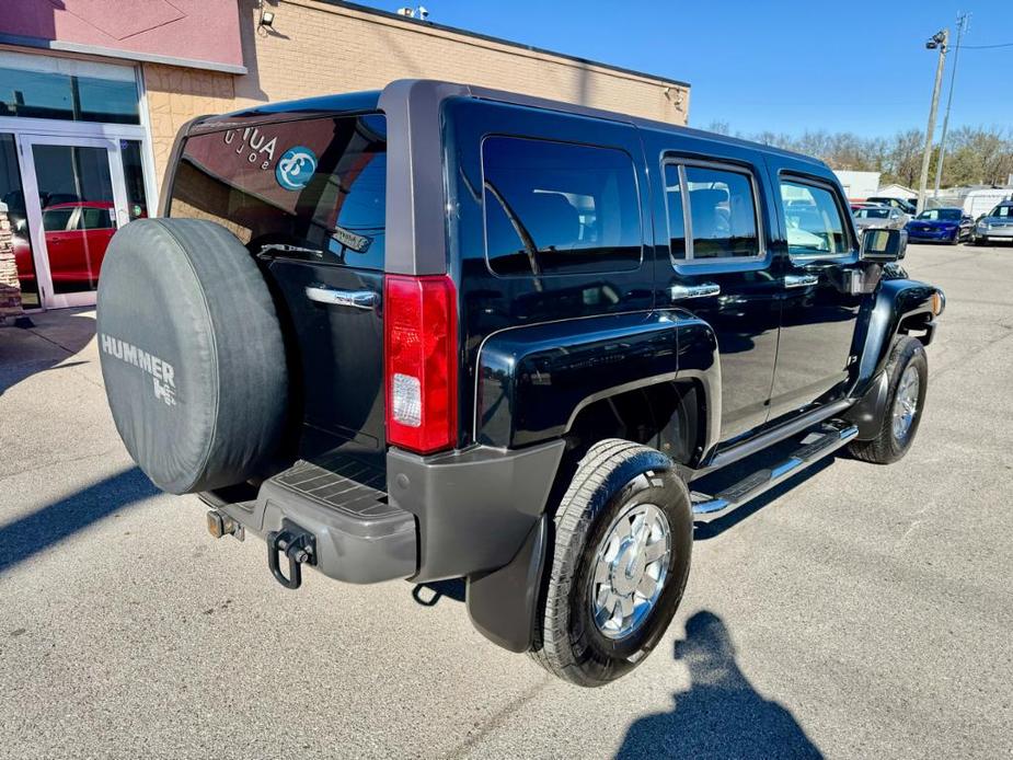 used 2007 Hummer H3 car, priced at $10,995