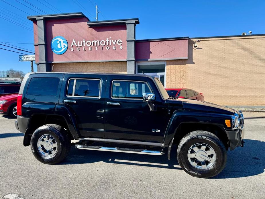 used 2007 Hummer H3 car, priced at $10,995