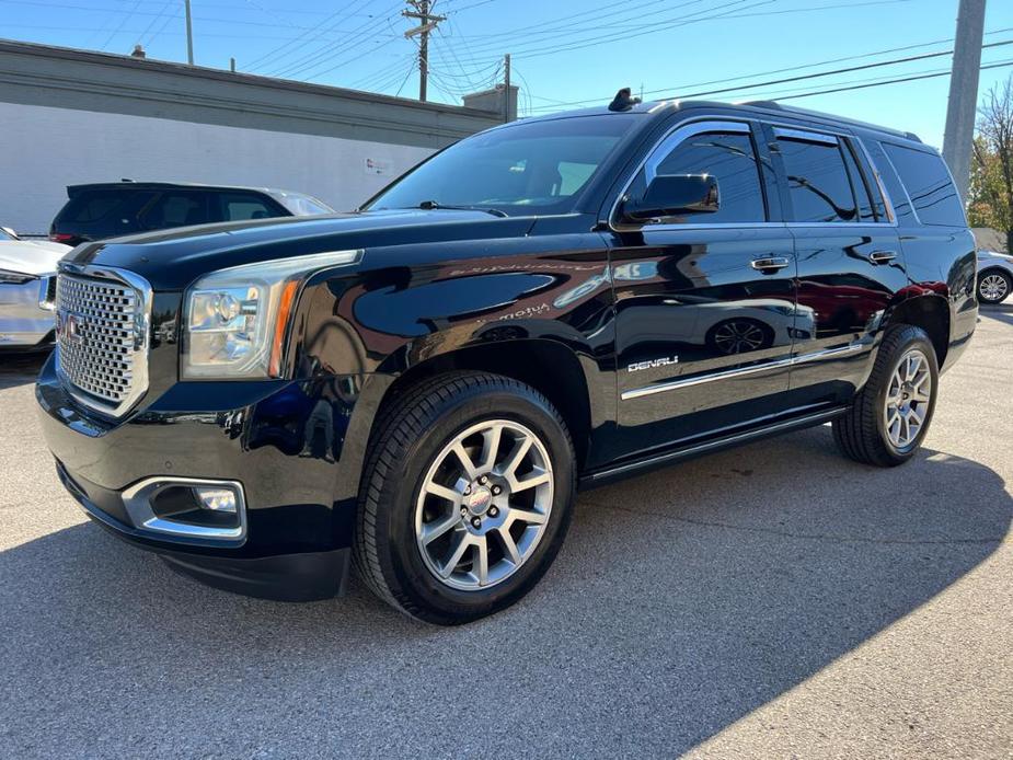 used 2015 GMC Yukon car, priced at $21,995