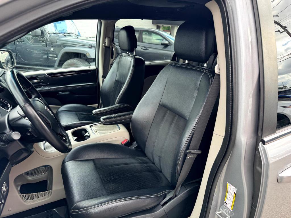 used 2018 Dodge Grand Caravan car, priced at $8,995