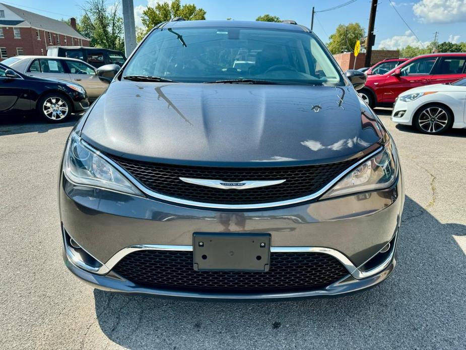 used 2017 Chrysler Pacifica car, priced at $14,995