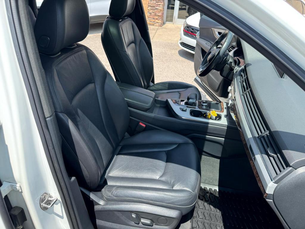 used 2018 Audi Q7 car, priced at $14,995
