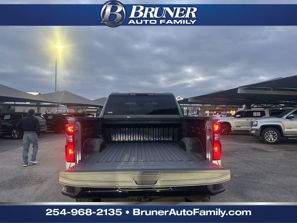 new 2025 Chevrolet Silverado 2500 car, priced at $68,300