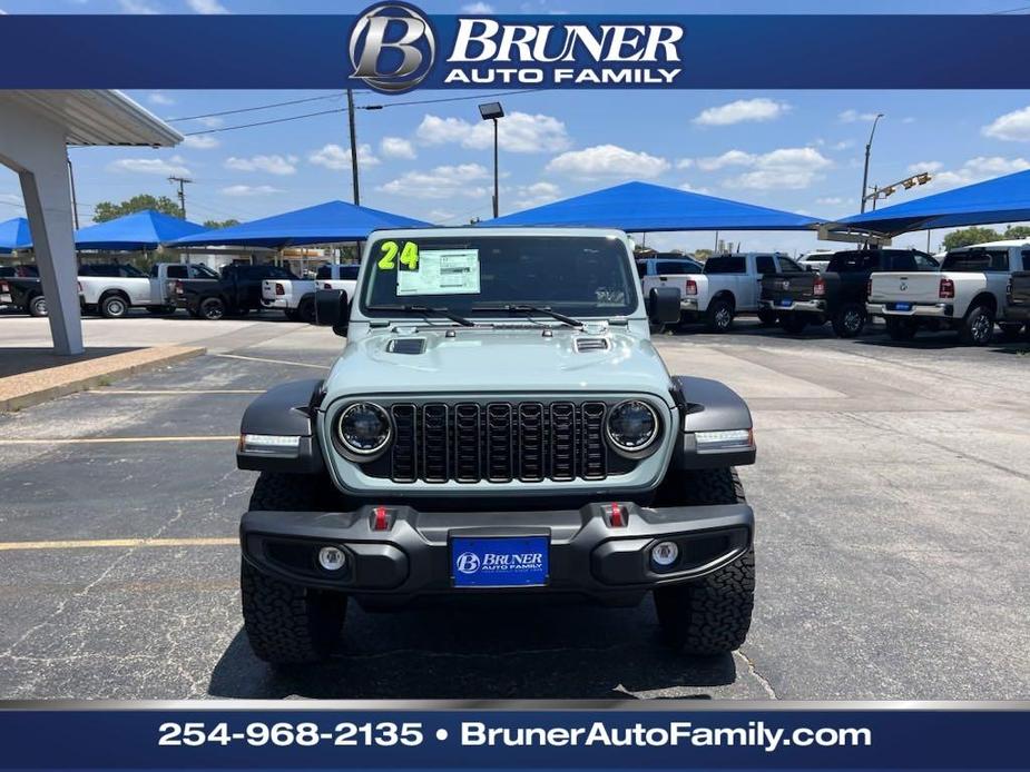 new 2024 Jeep Wrangler car, priced at $61,711