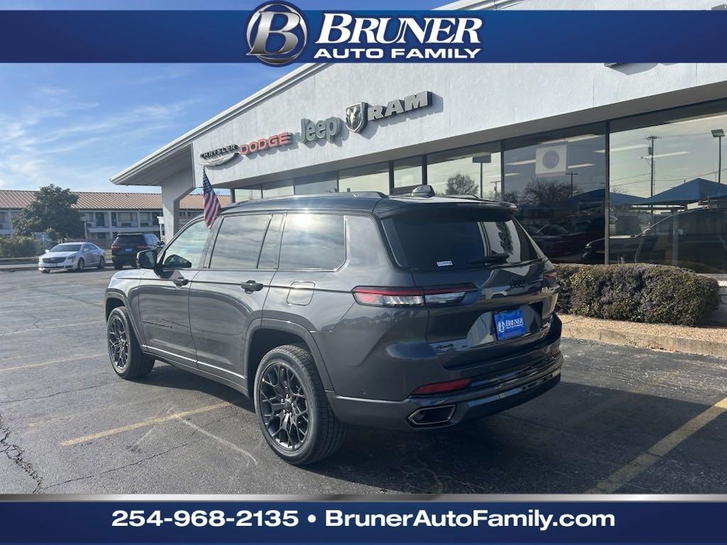 new 2025 Jeep Grand Cherokee L car, priced at $64,152