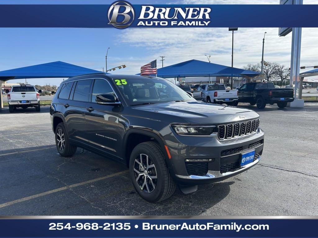 new 2025 Jeep Grand Cherokee L car, priced at $53,482