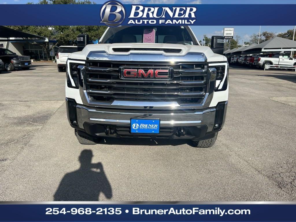 new 2025 GMC Sierra 2500 car, priced at $75,515