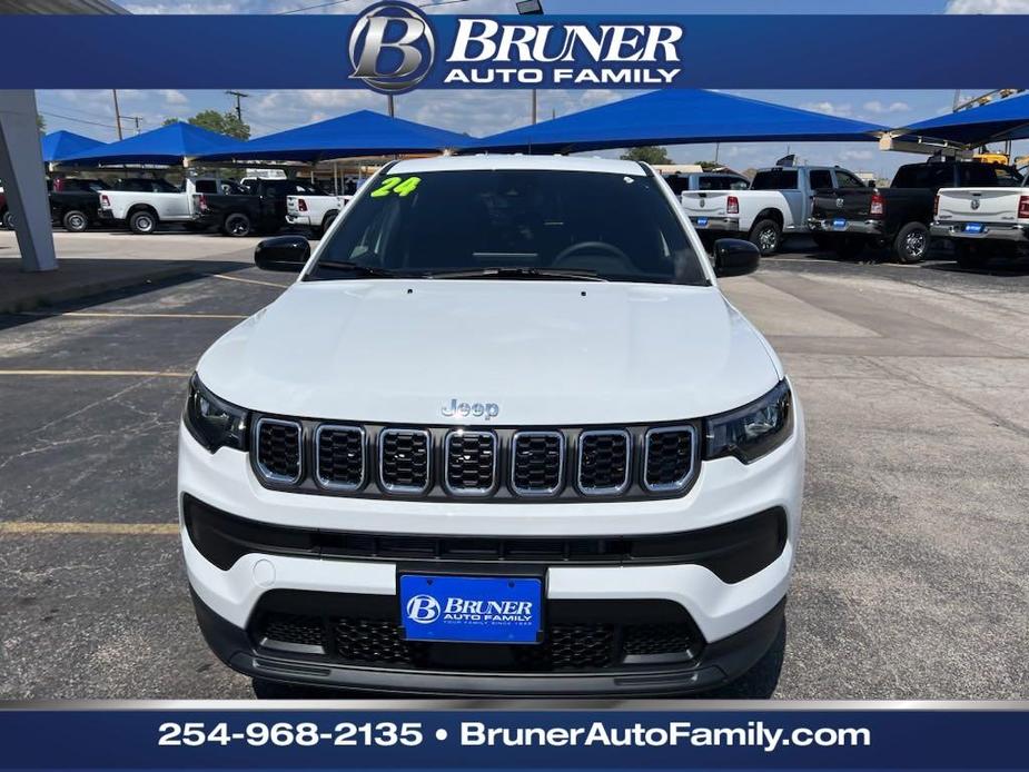 new 2024 Jeep Compass car, priced at $27,330