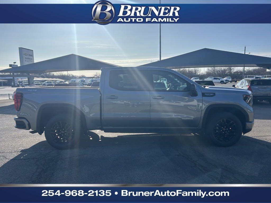 new 2025 GMC Sierra 1500 car, priced at $66,680