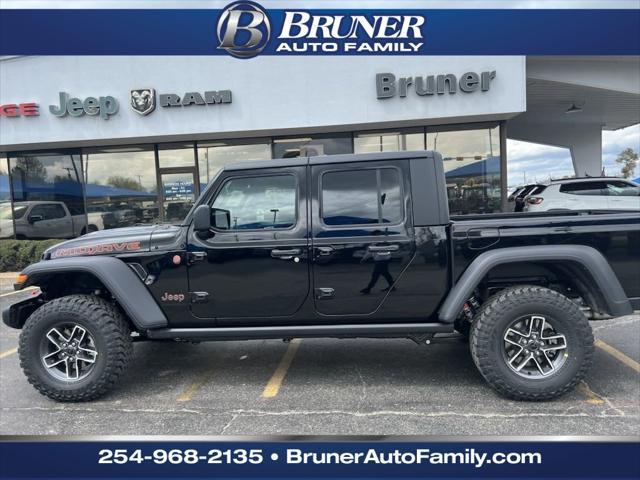 new 2024 Jeep Gladiator car, priced at $60,959