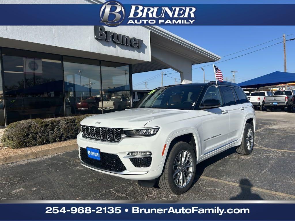 new 2025 Jeep Grand Cherokee car, priced at $59,383