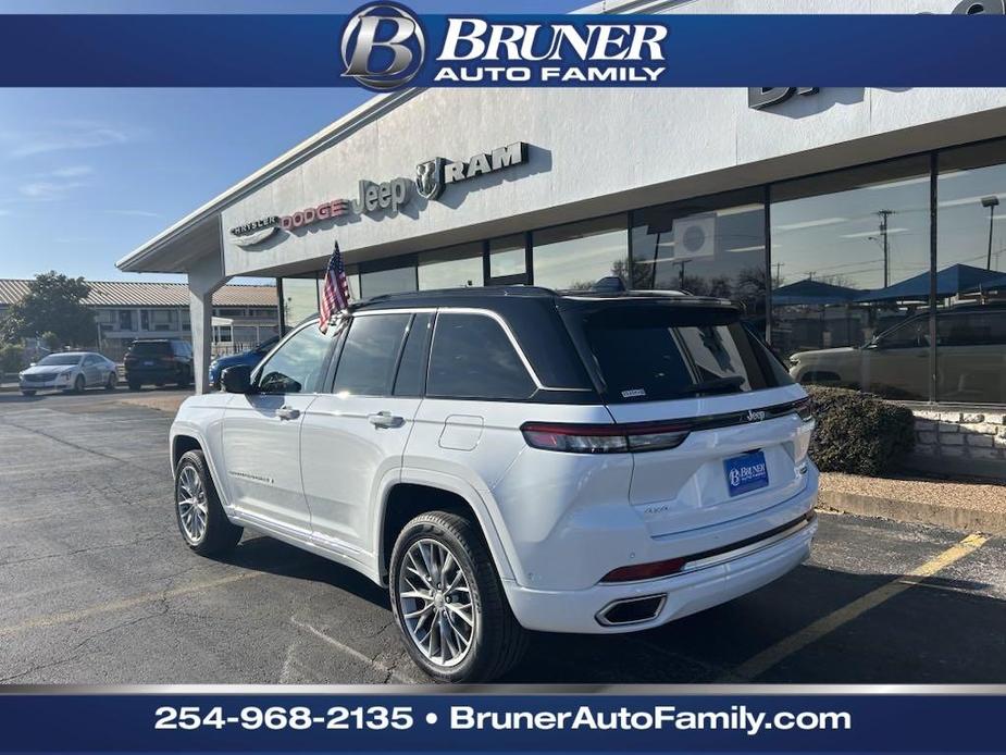 new 2025 Jeep Grand Cherokee car, priced at $59,383