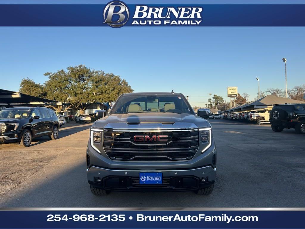 new 2025 GMC Sierra 1500 car, priced at $66,975