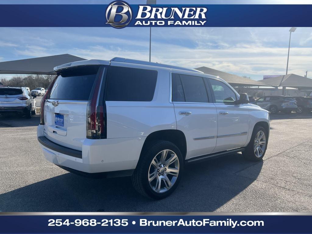 used 2020 Cadillac Escalade car, priced at $44,994