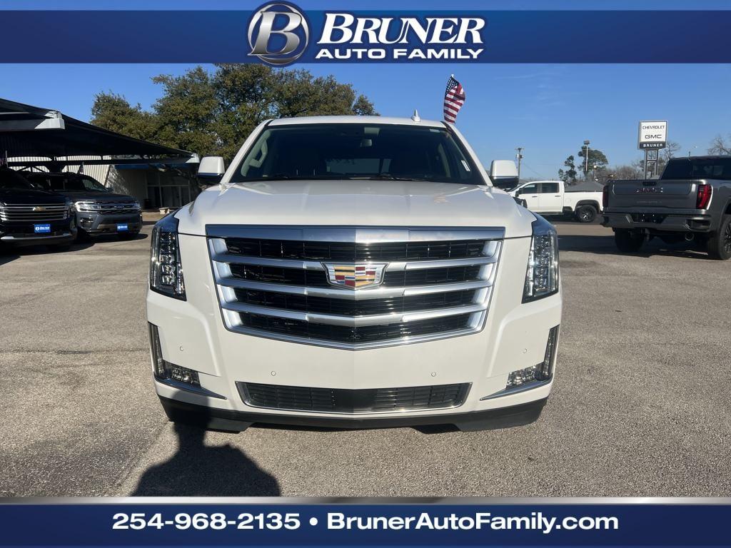 used 2020 Cadillac Escalade car, priced at $44,994