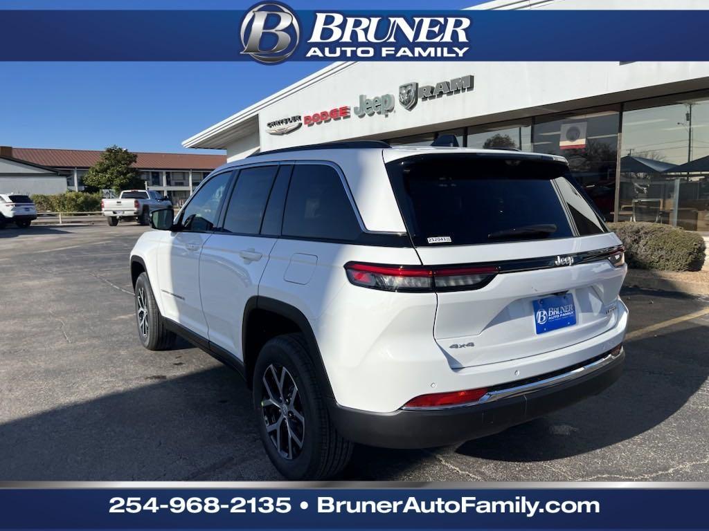 new 2025 Jeep Grand Cherokee car, priced at $50,896