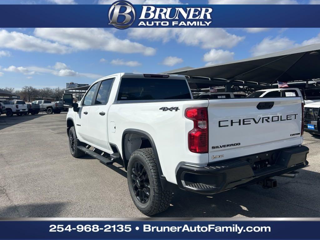 new 2025 Chevrolet Silverado 2500 car, priced at $59,070