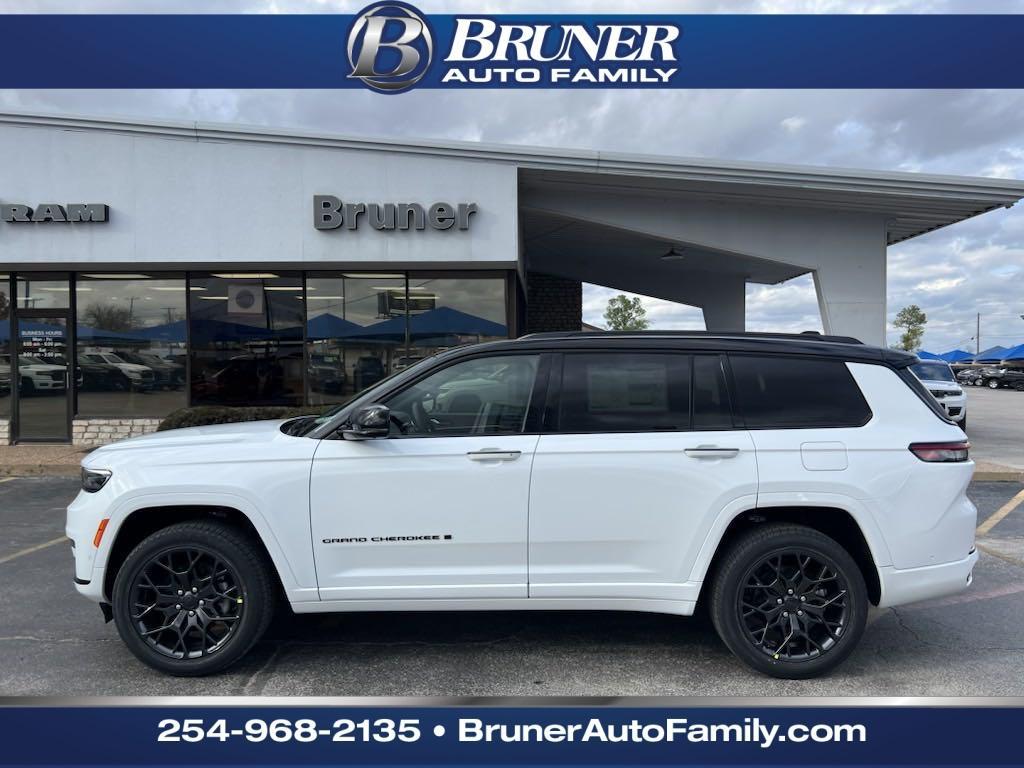 new 2025 Jeep Grand Cherokee L car, priced at $63,616