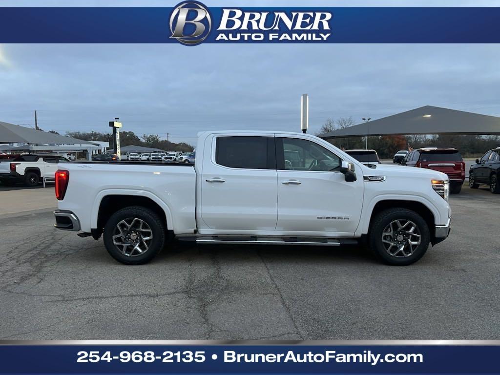 new 2025 GMC Sierra 1500 car, priced at $66,480