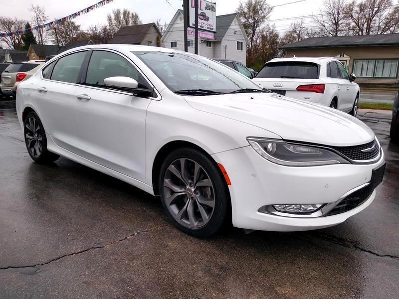 used 2015 Chrysler 200 car, priced at $6,850