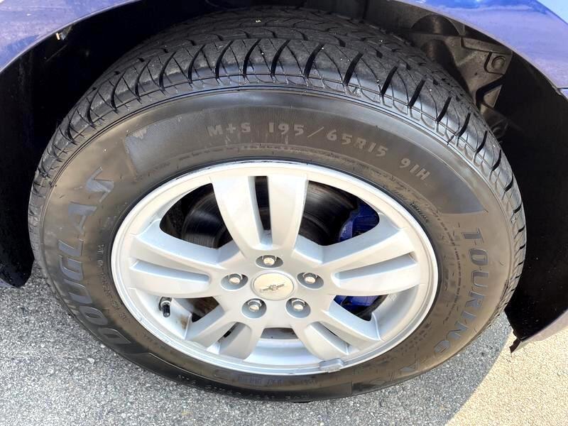 used 2014 Chevrolet Sonic car, priced at $4,850