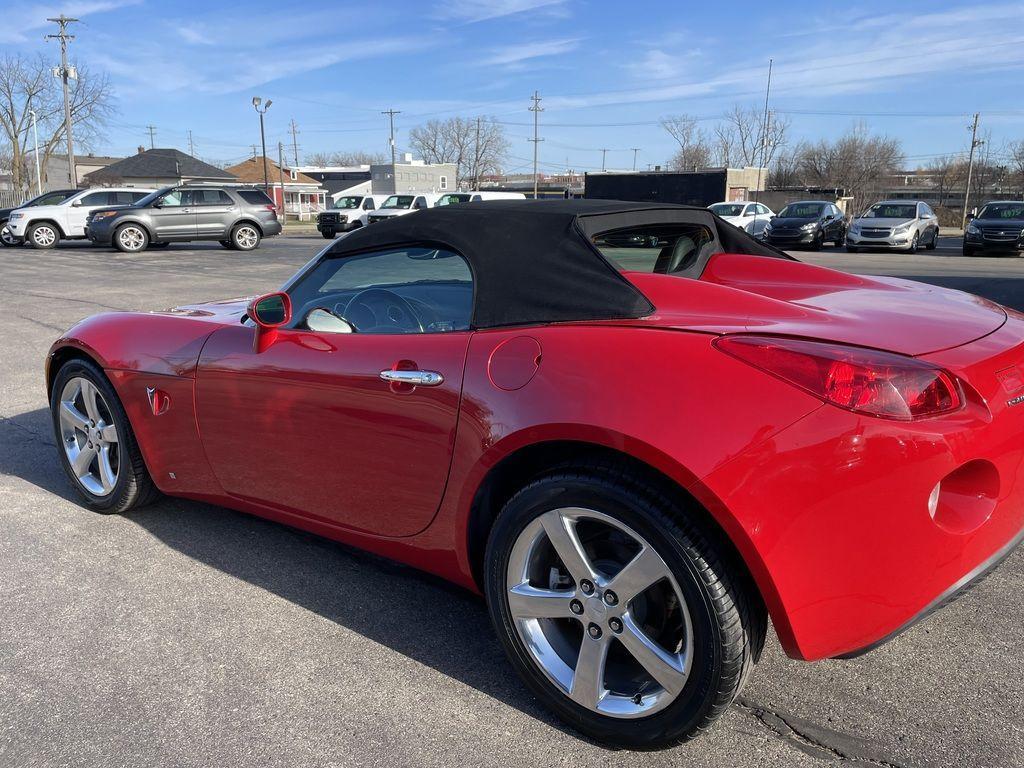 used 2006 Pontiac Solstice car, priced at $12,850