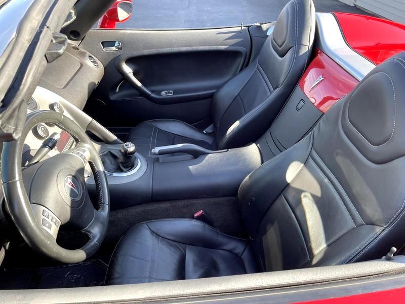 used 2006 Pontiac Solstice car, priced at $11,850