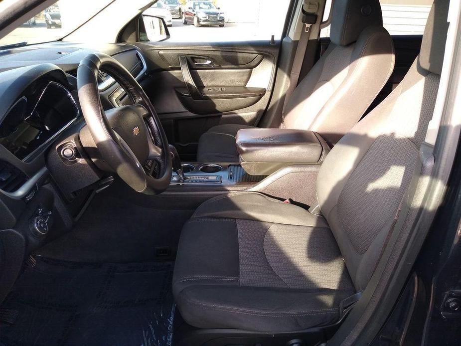 used 2015 Chevrolet Traverse car, priced at $6,850