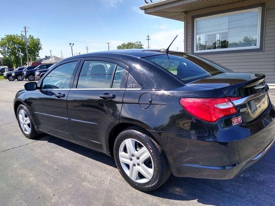 used 2012 Chrysler 200 car, priced at $4,975