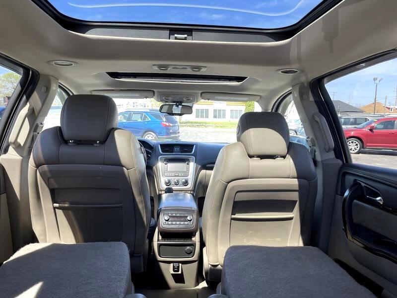 used 2015 GMC Acadia car, priced at $8,950