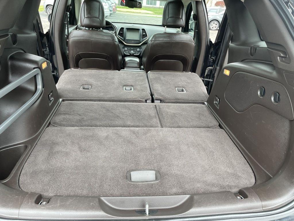 used 2014 Jeep Cherokee car, priced at $6,975