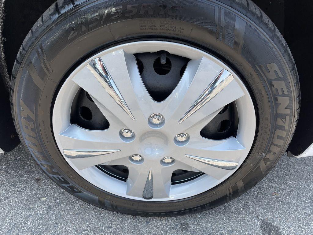 used 2010 Chevrolet HHR car, priced at $3,850