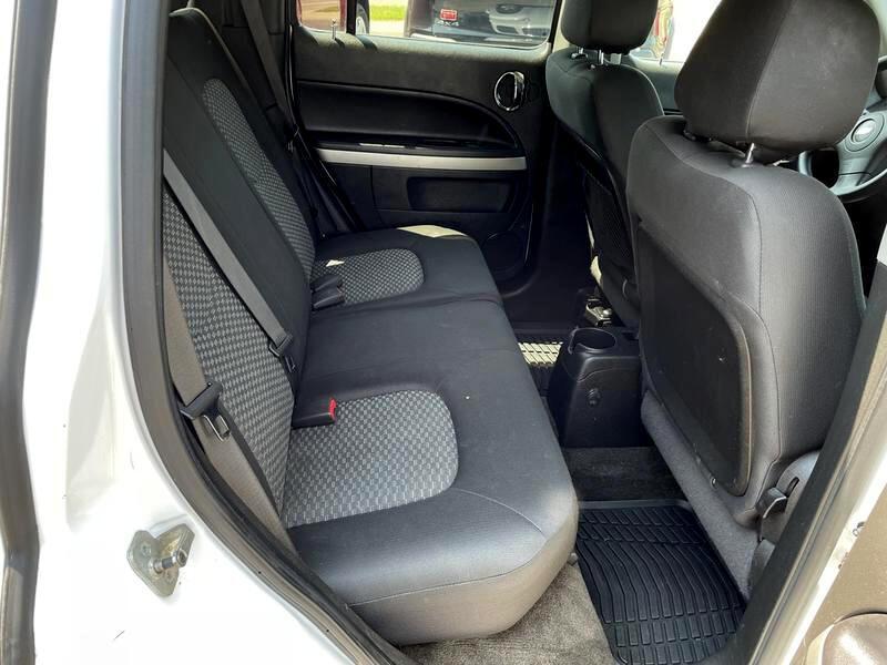 used 2010 Chevrolet HHR car, priced at $3,850