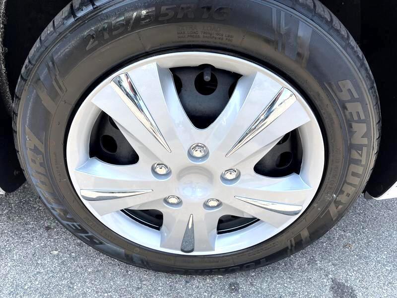used 2010 Chevrolet HHR car, priced at $3,850