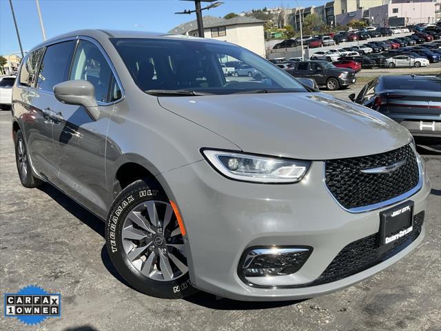 used 2022 Chrysler Pacifica Hybrid car, priced at $19,500