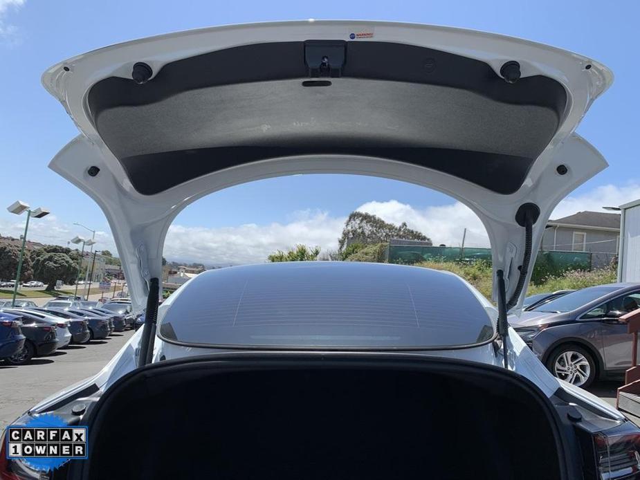 used 2022 Tesla Model 3 car, priced at $39,500