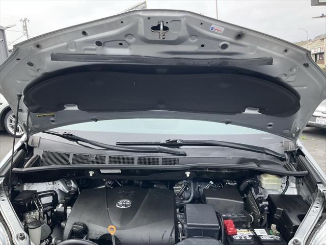 used 2017 Toyota Sienna car, priced at $21,998
