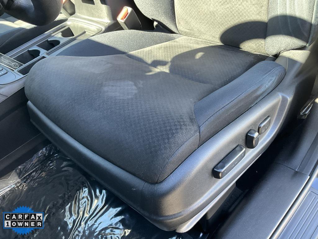 used 2015 Honda CR-V car, priced at $13,998