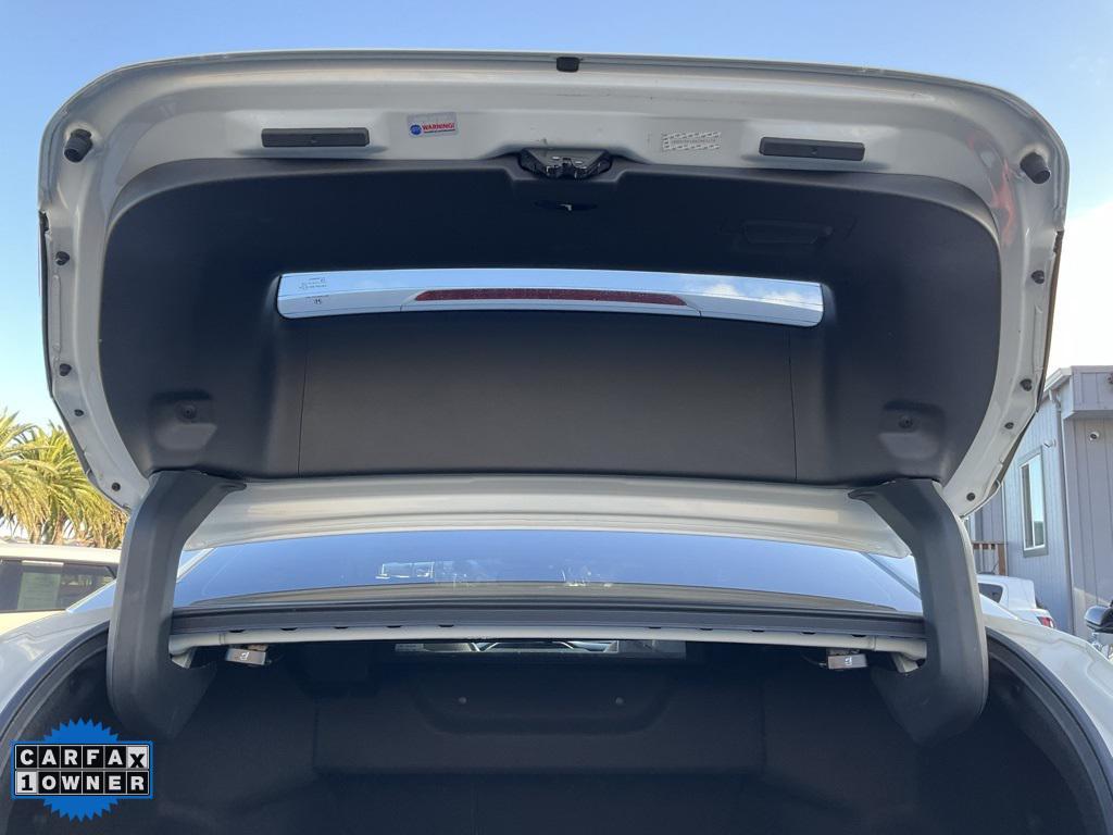 used 2019 Honda Clarity Plug-In Hybrid car, priced at $15,500