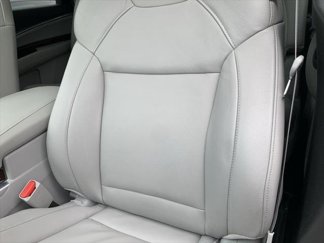 used 2017 Acura MDX car, priced at $19,400