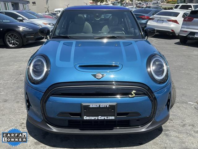 used 2022 MINI Hardtop car, priced at $18,998