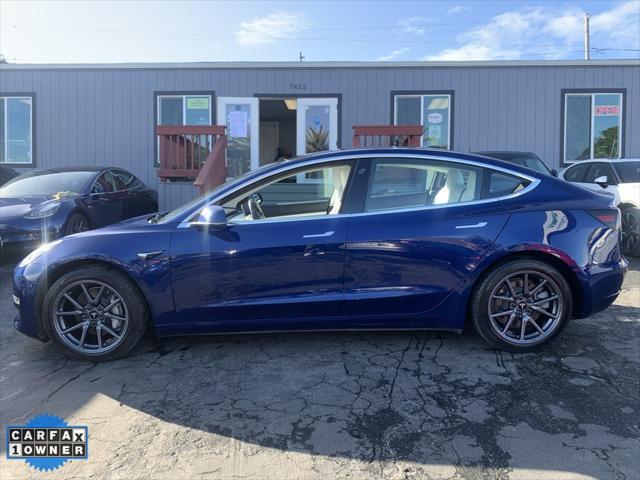 used 2018 Tesla Model 3 car, priced at $15,500