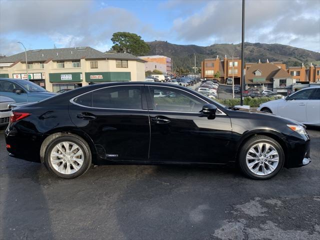 used 2013 Lexus ES 300h car, priced at $14,998