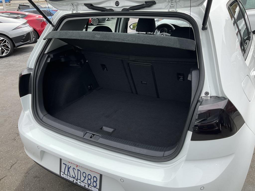 used 2015 Volkswagen e-Golf car, priced at $6,250